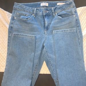 Jessica Simpson Size 8 skinny ankle Jeans